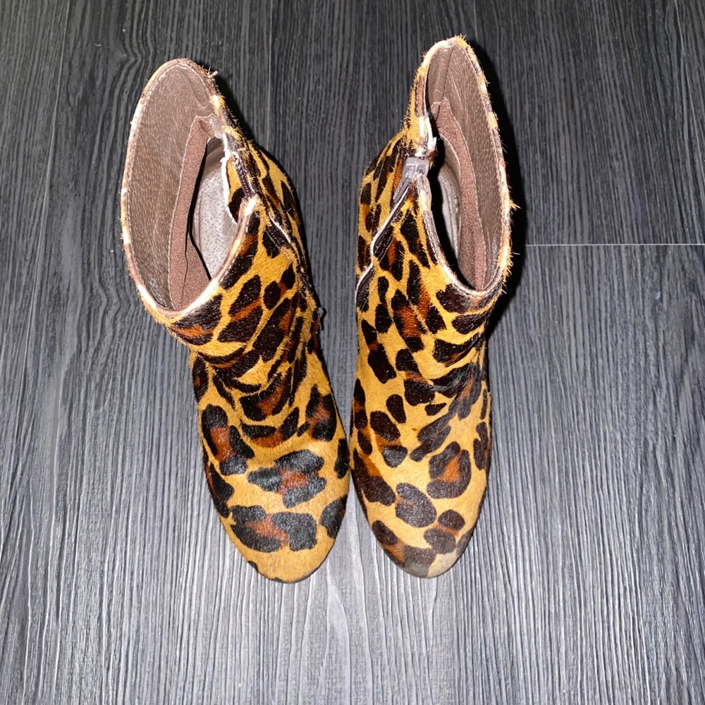 Matisse Grove Cow Hair Bootie in Leopard - Picture 9 of 12